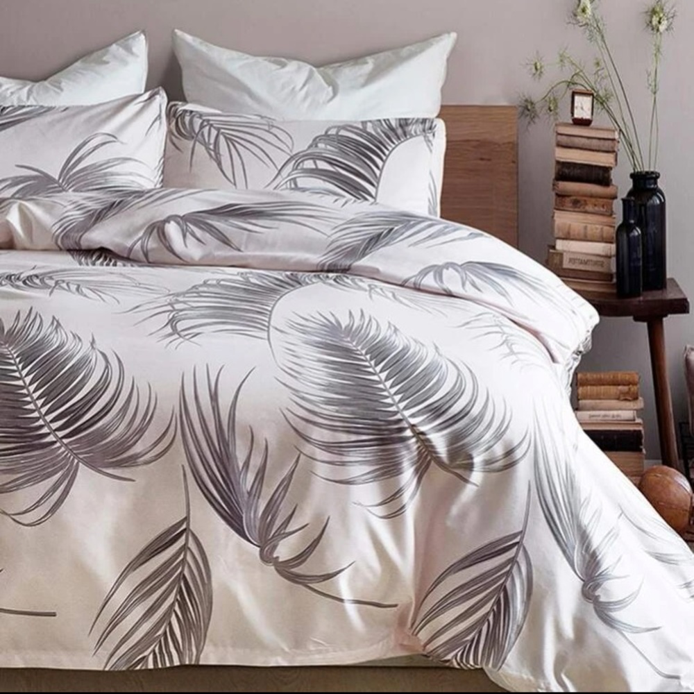 Light Pink Leaf Print Duvet Cover /2pc Pillow Case